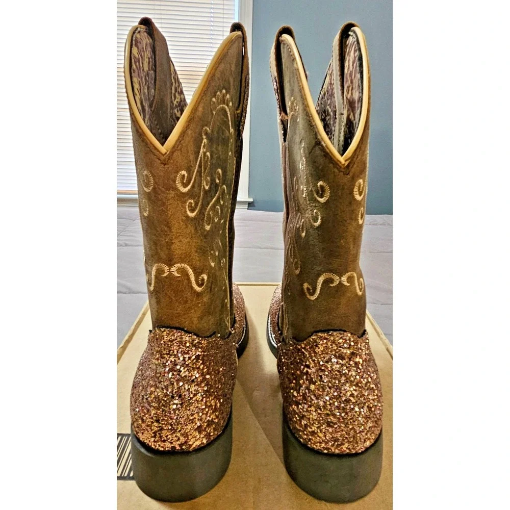 Shyanne® (Girls 6 D) Sparkle Plenty™ Western Boots - Broad Square Toe‎ in Pink